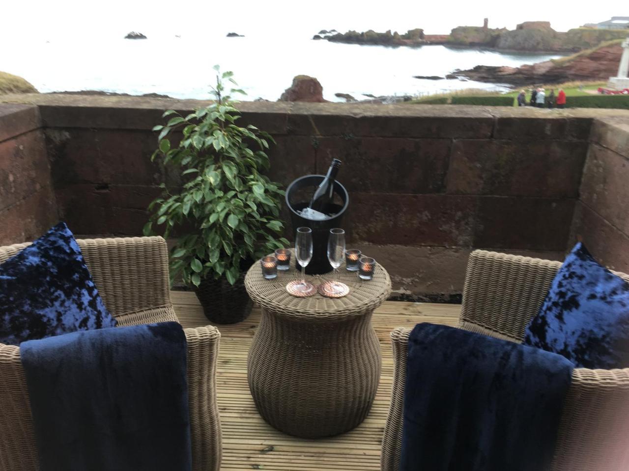The Rocks Dunbar Exterior foto